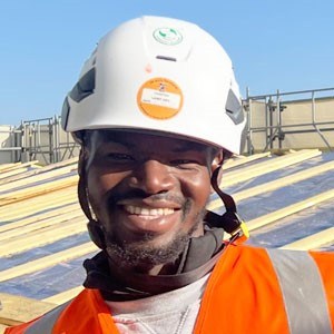 Témoignage de Bowba, couvreur chez LB Group depuis 2010